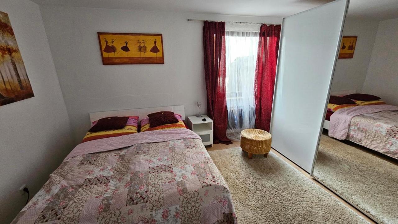 Ferienzimmer Bei Thomas - Gemuetliches Schlaf- Und Wohnzimmer Mit Modernem Bad Ulm Exterior foto